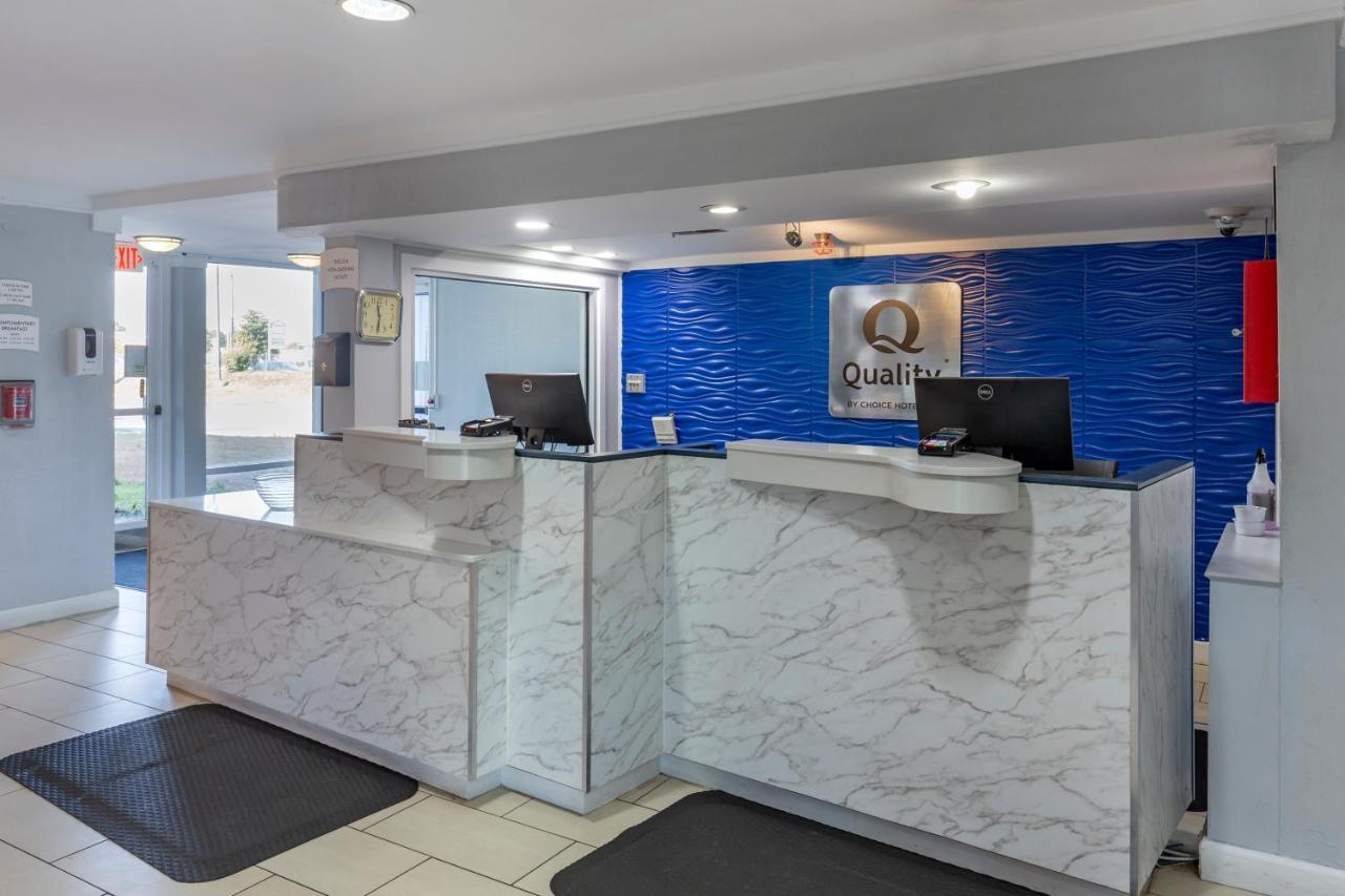 Quality Inn Fayetteville Near Fort Bragg Εξωτερικό φωτογραφία