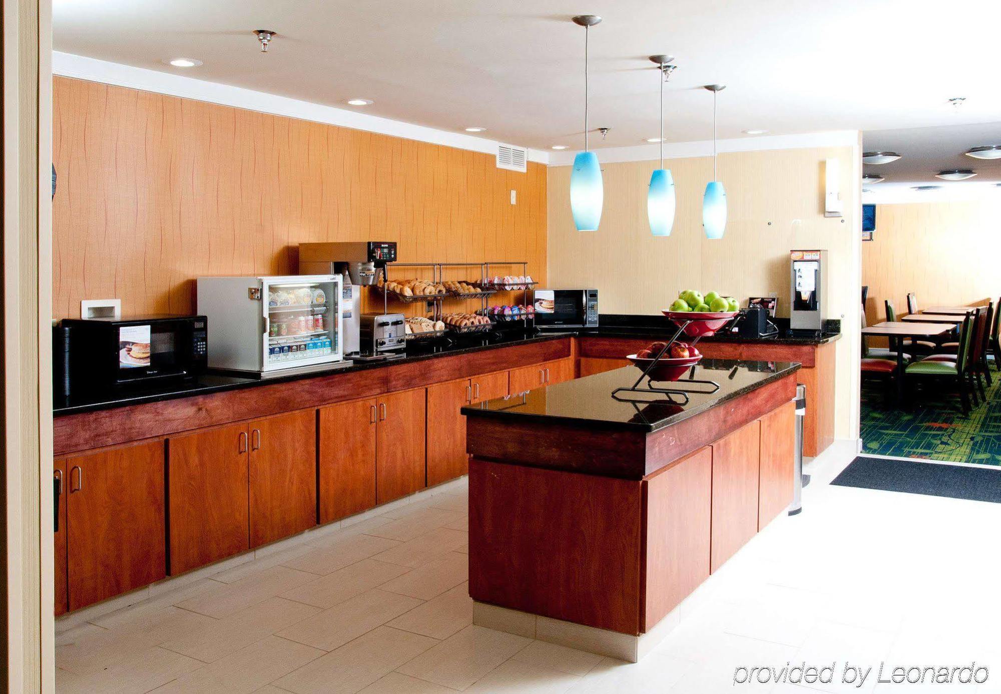 Quality Inn Fayetteville Near Fort Bragg Εξωτερικό φωτογραφία