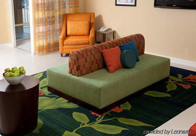 Quality Inn Fayetteville Near Fort Bragg Εξωτερικό φωτογραφία